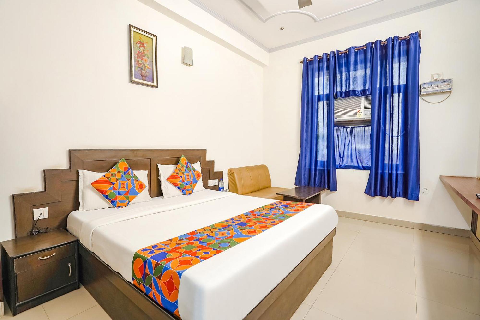 Fabhotel Prashant Palace Mysuru Zewnętrze zdjęcie