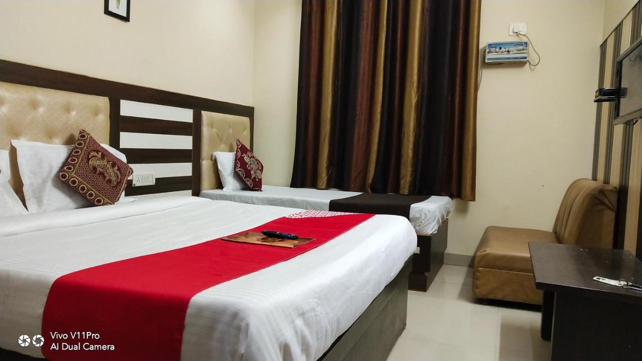 Fabhotel Prashant Palace Mysuru Zewnętrze zdjęcie