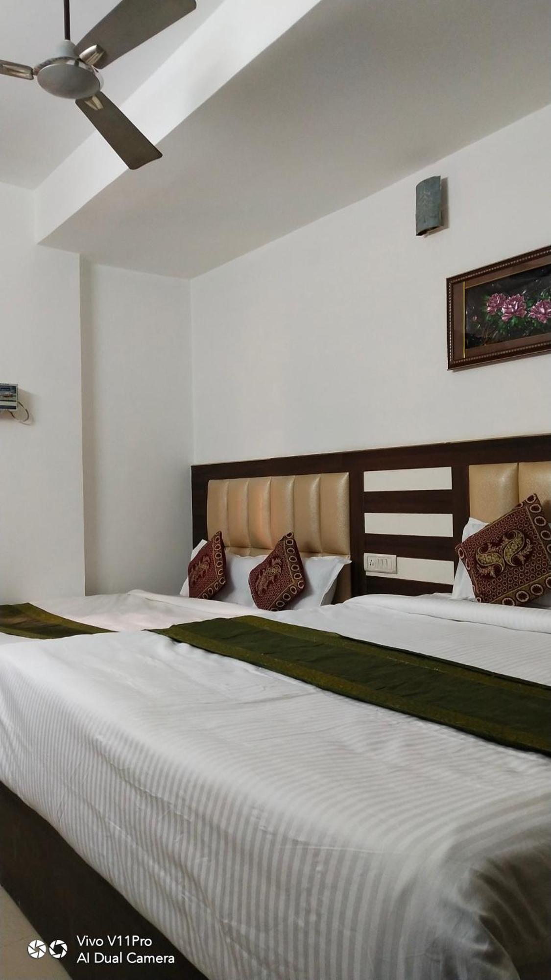 Fabhotel Prashant Palace Mysuru Zewnętrze zdjęcie