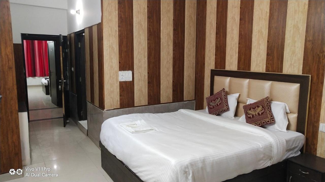 Fabhotel Prashant Palace Mysuru Zewnętrze zdjęcie