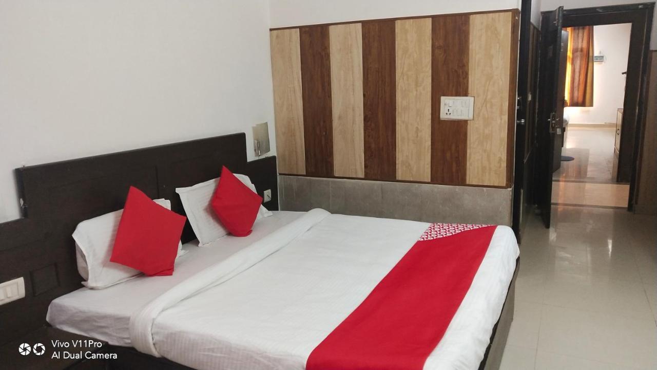 Fabhotel Prashant Palace Mysuru Zewnętrze zdjęcie